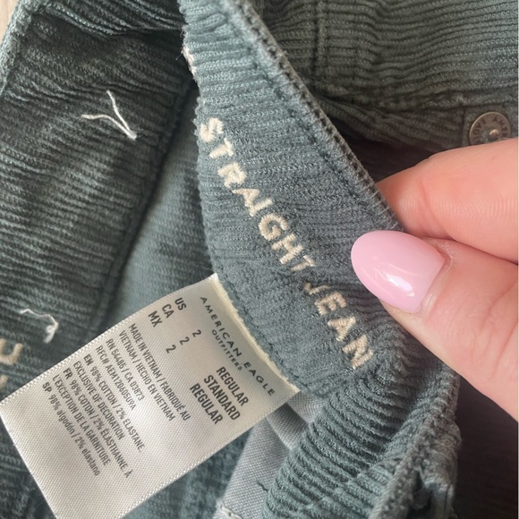 American eagle straight leg corduroy green jeans - Picture 6 of 6